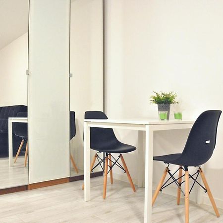 Nice And Comfy Studio Close To Old Town And Metro. 华沙 外观 照片