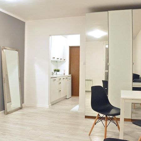Nice And Comfy Studio Close To Old Town And Metro. 华沙 外观 照片