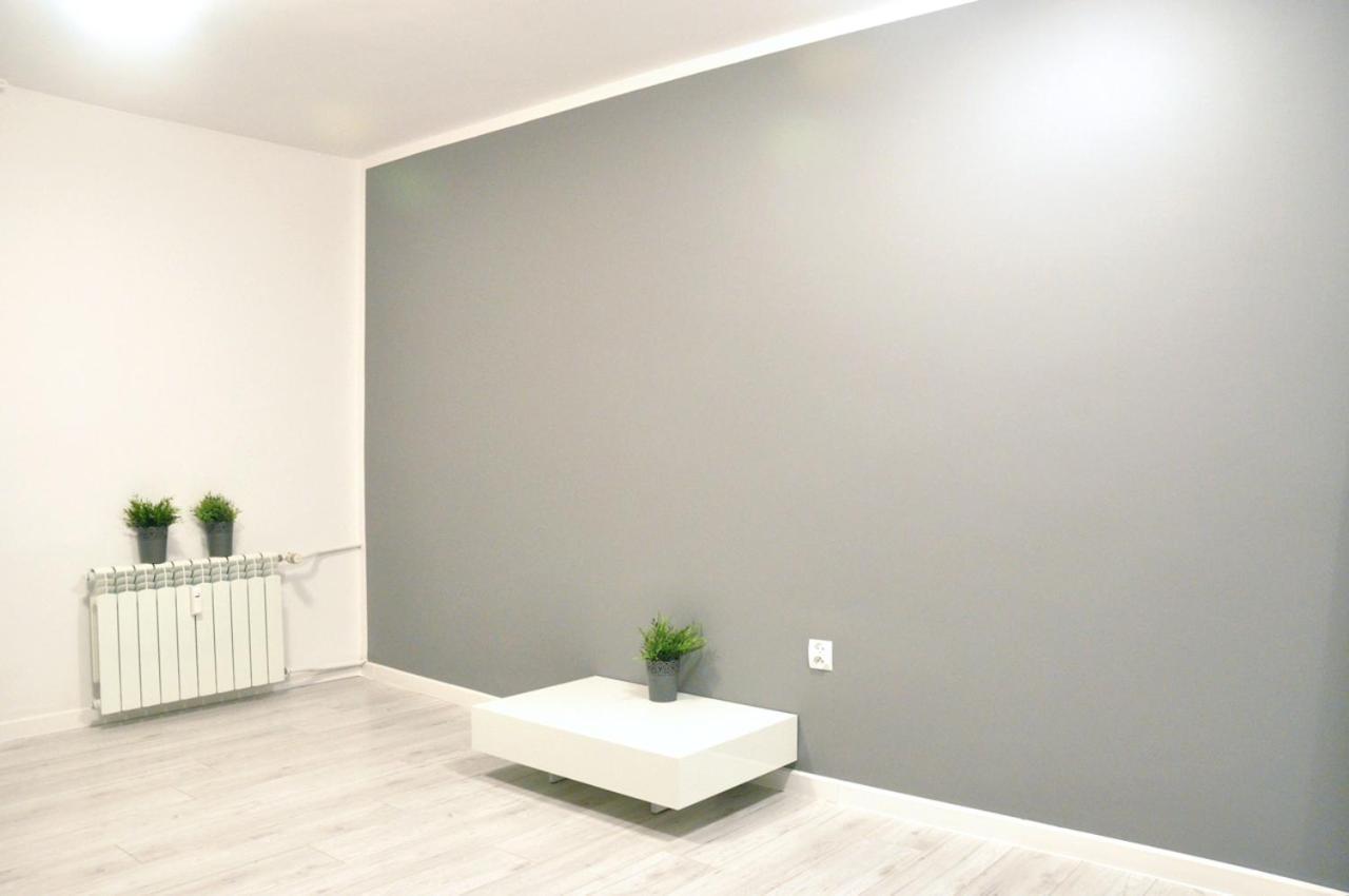 Nice And Comfy Studio Close To Old Town And Metro. 华沙 外观 照片